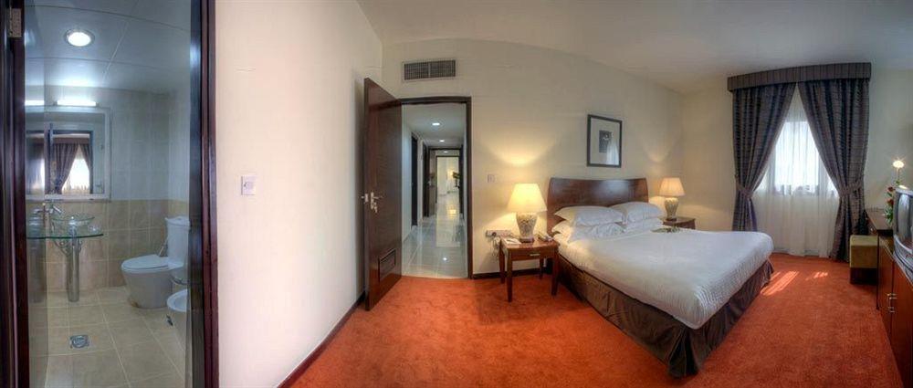 Century Aparthotel 3*