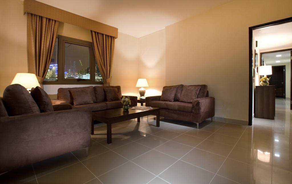 Century Aparthotel